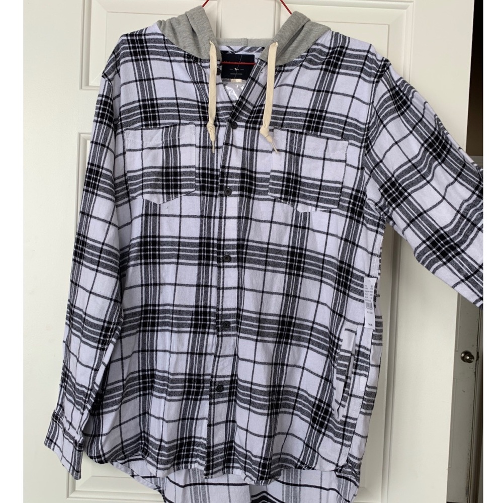 Men’s Modern Amusement Flannel Jacket Size Large